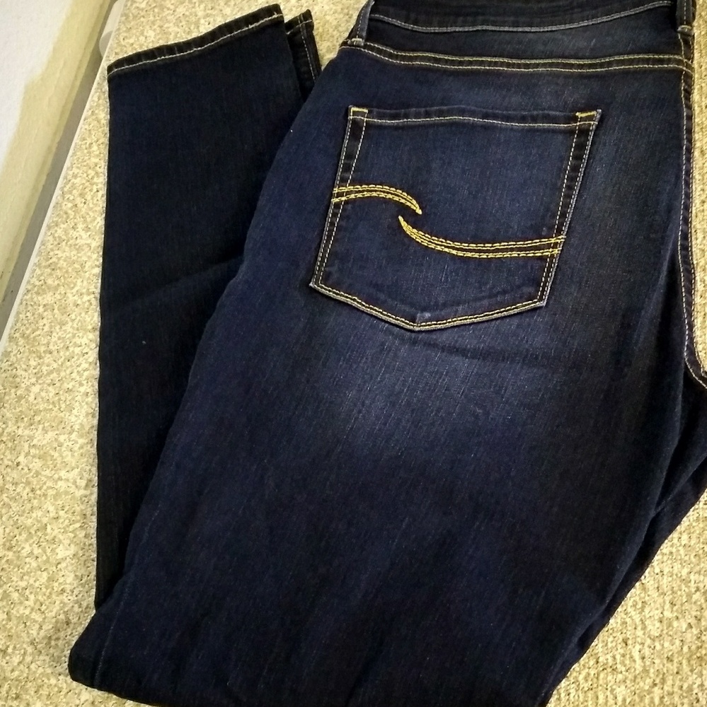 Levi's Modern Skinny Jeans